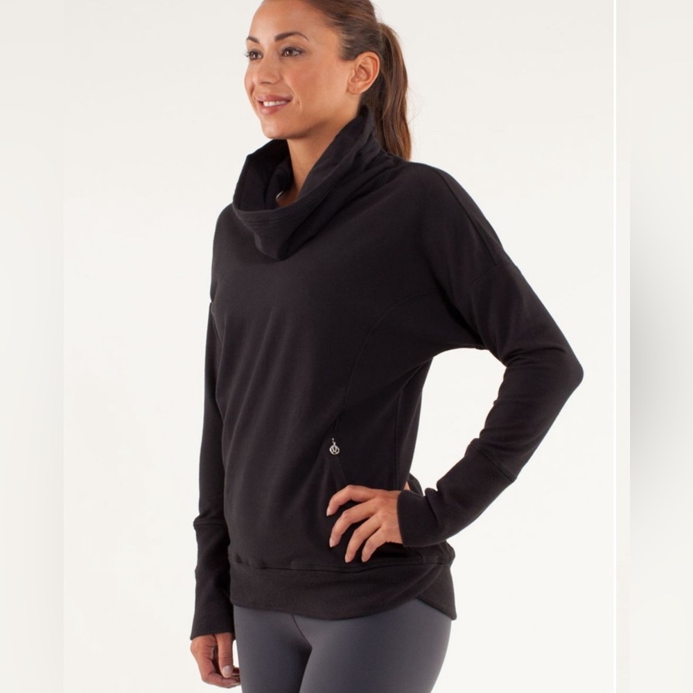 Lululemon | Rest Day Pullover
